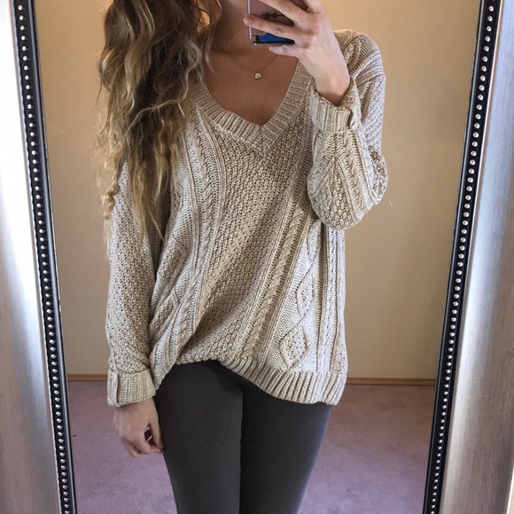 Urban Outfitters Sweaters - BDG Urban Outfitters Oversized Cable Knit Sweater
